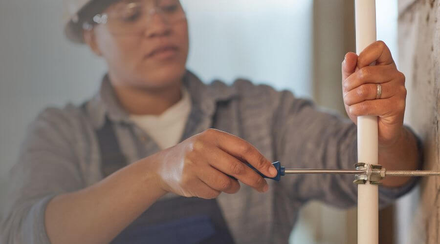 Professional emergency plumbing in Long Island, KS